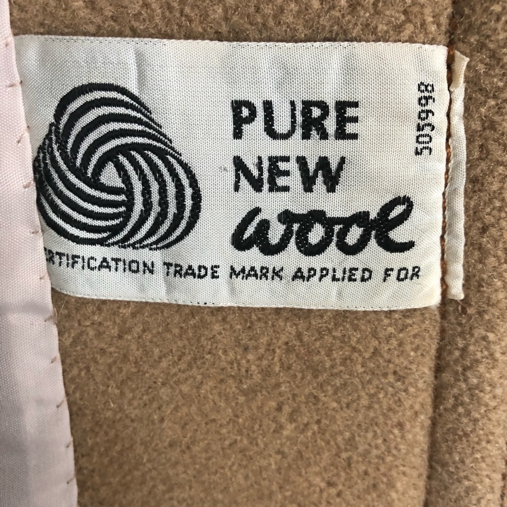 Vintage camel-colored heavy wool coat - Picture 6 of 8